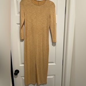 Orange 3/4 sleeve midi dress.